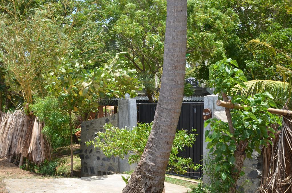 Yaye Guest House Тисамахарама Екстериор снимка