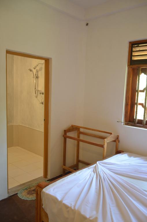 Yaye Guest House Тисамахарама Екстериор снимка